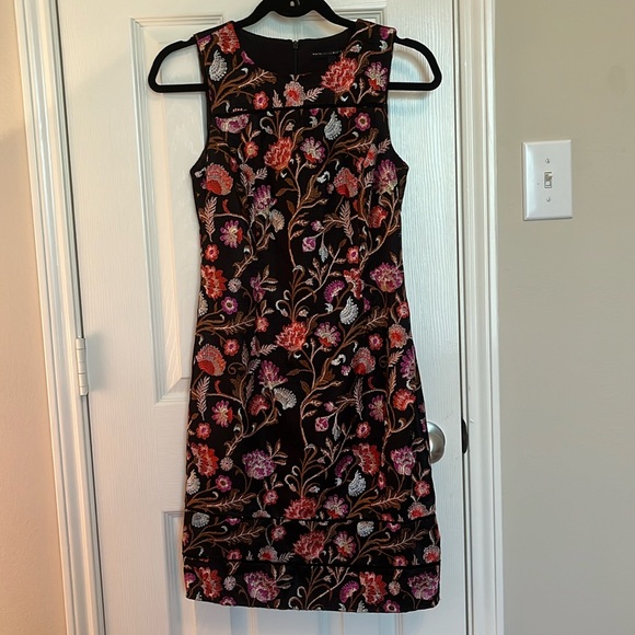 White House Black Market Floral Embroidered Dress - Picture 2 of 13